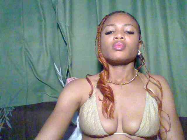 Juicypussy222