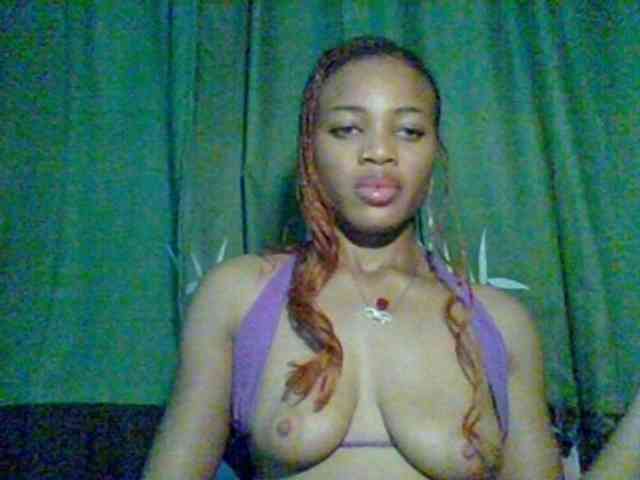 Juicypussy222 webcam