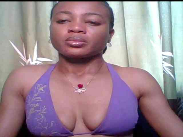 Juicypussy222 webcam