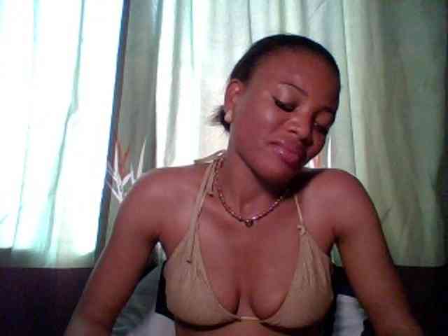 Juicypussy222 webcam