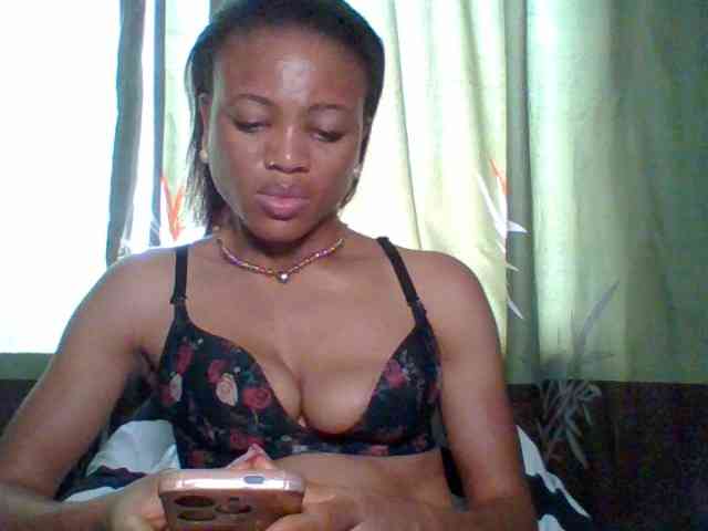 Juicypussy222