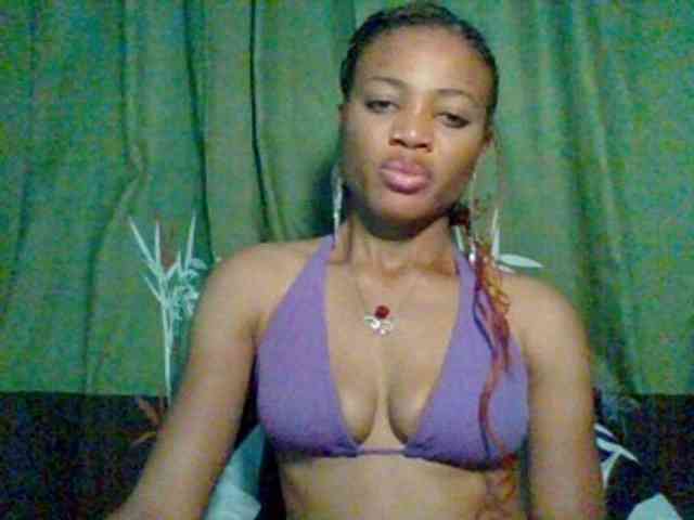 Juicypussy222 webcam