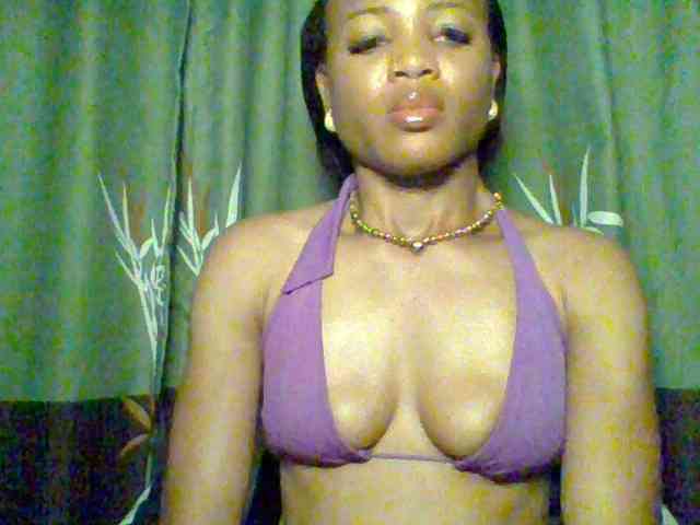 Juicypussy222