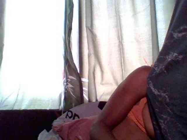 Juicypussy222 webcam
