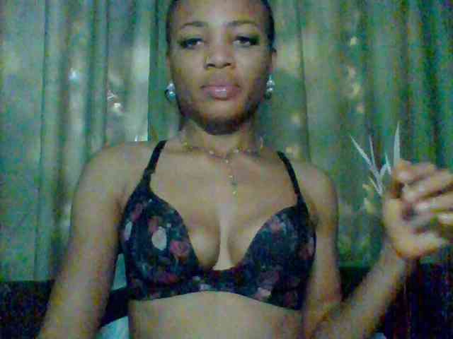 Juicypussy222