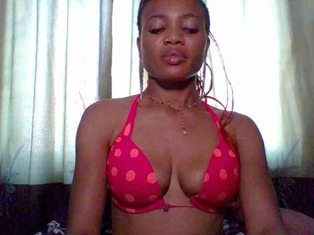 Juicypussy222 webcam