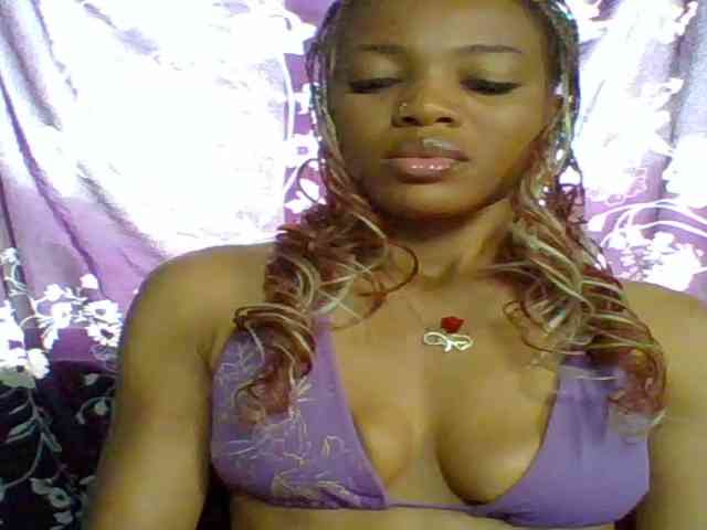 Juicypussy222 webcam