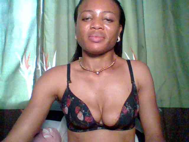 Juicypussy222