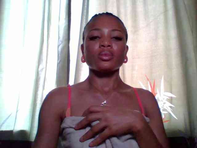 Juicypussy222