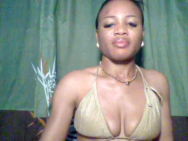 Juicypussy222 webcam