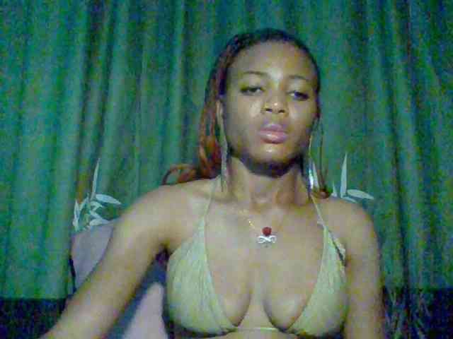 Juicypussy222 webcam