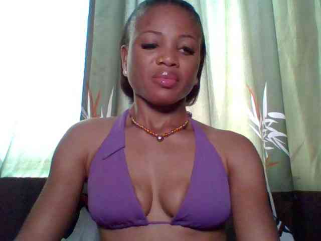Juicypussy222 webcam