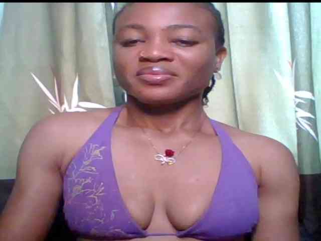 Juicypussy222 webcam