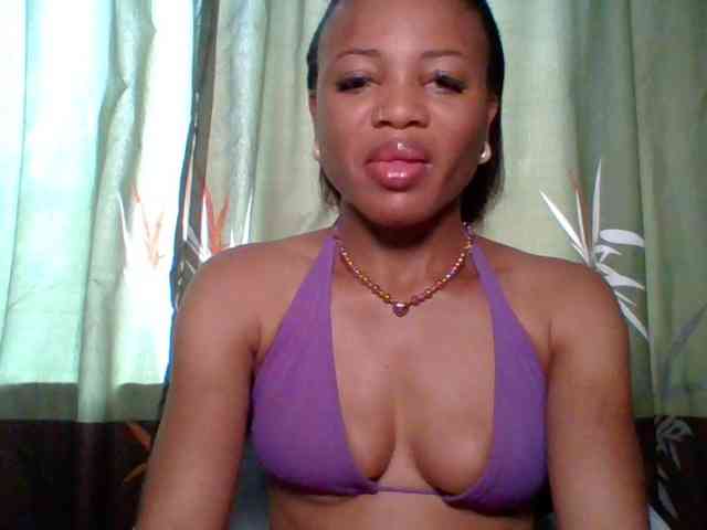 Juicypussy222