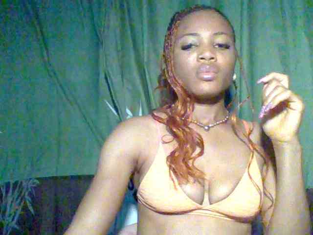 Juicypussy222 webcam