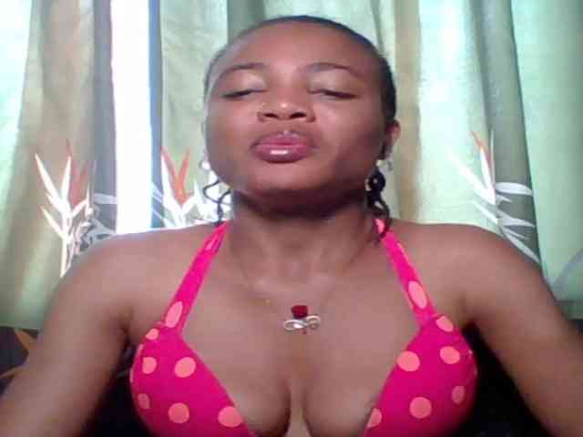 Juicypussy222 webcam