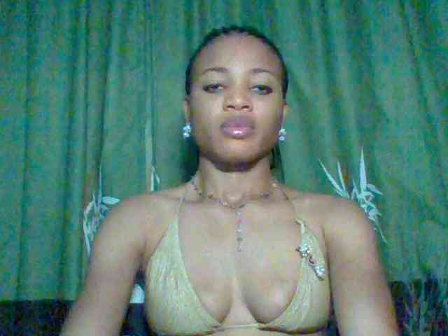 Juicypussy222