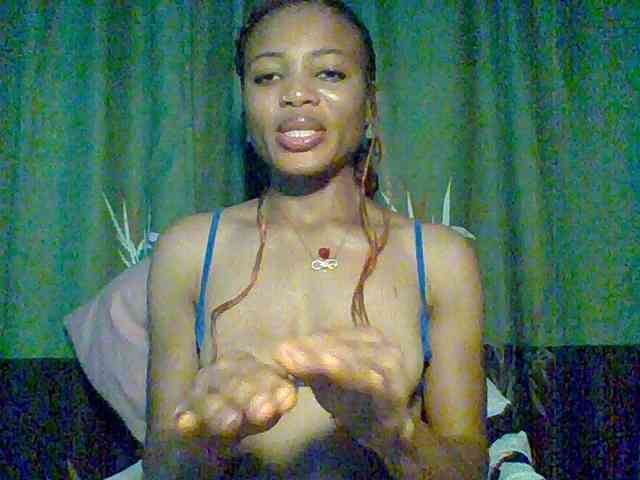 Juicypussy222 webcam