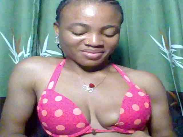 Juicypussy222 webcam