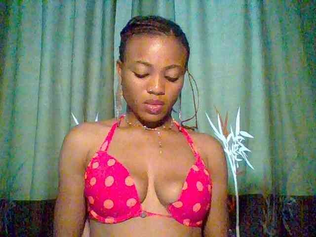 Juicypussy222 webcam