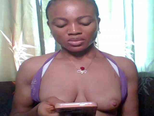 Juicypussy222 webcam