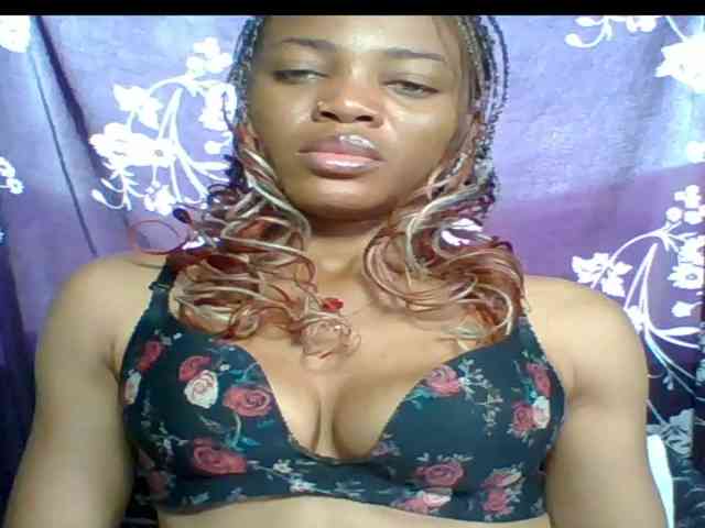 Juicypussy222 webcam