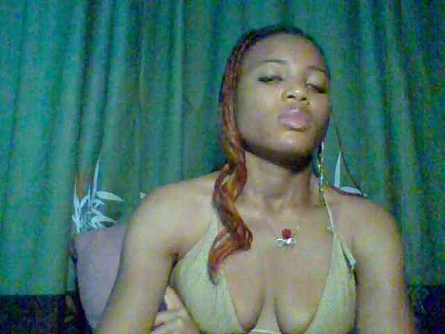 Juicypussy222 webcam