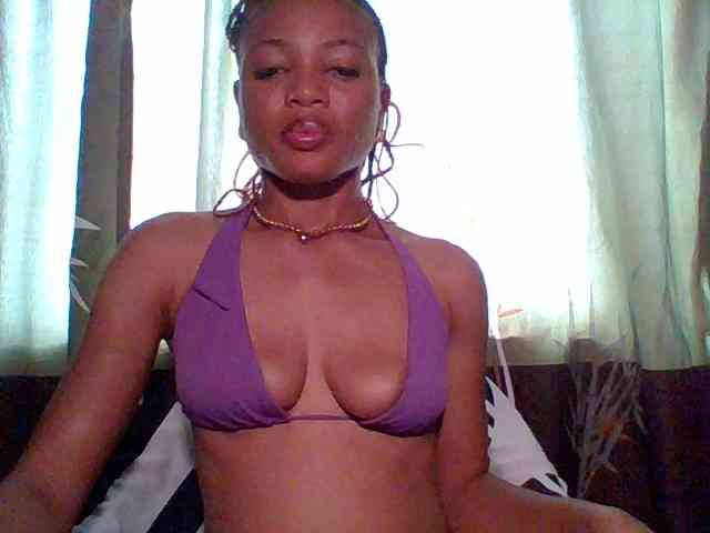 Juicypussy222