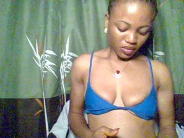 Juicypussy222 webcam