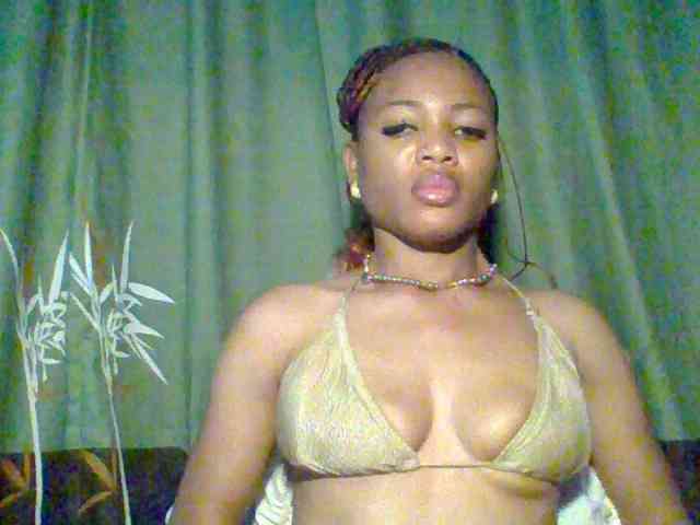 Juicypussy222 webcam