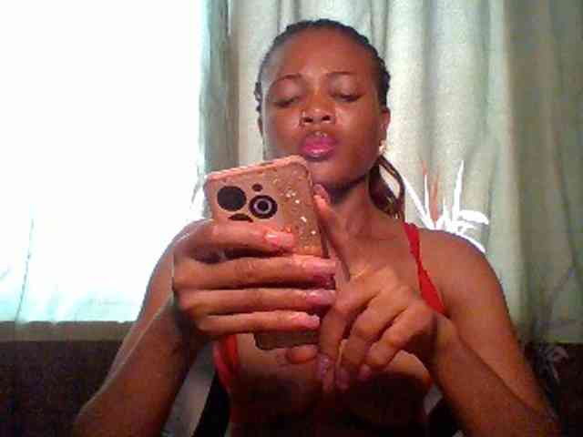 Juicypussy222