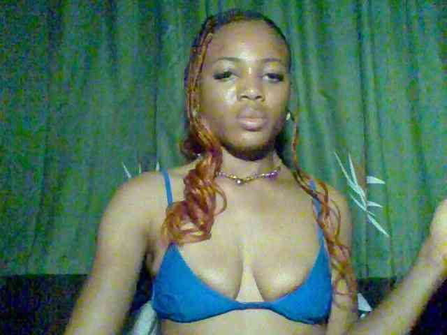 Juicypussy222 webcam