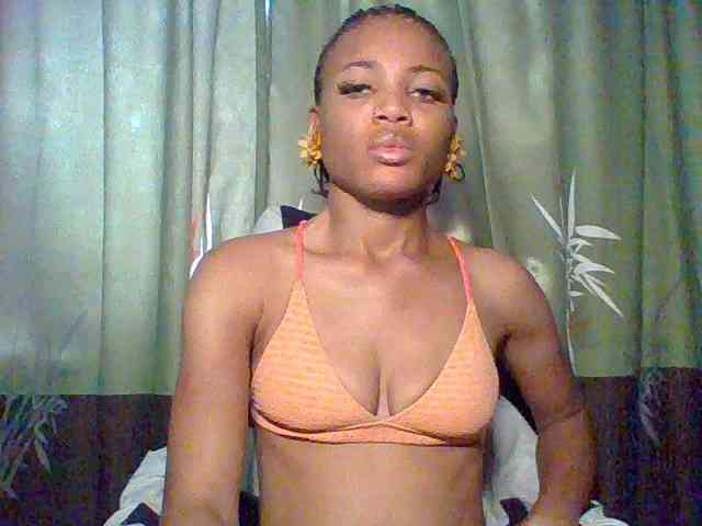 Juicypussy222