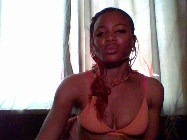 Juicypussy222 webcam