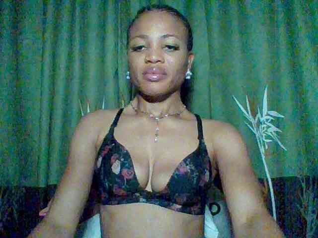 Juicypussy222
