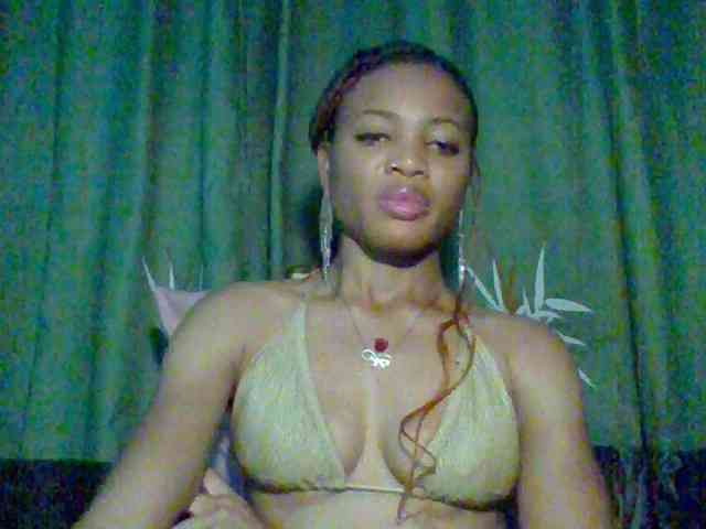 Juicypussy222 webcam