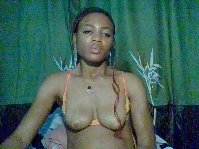 Juicypussy222 webcam