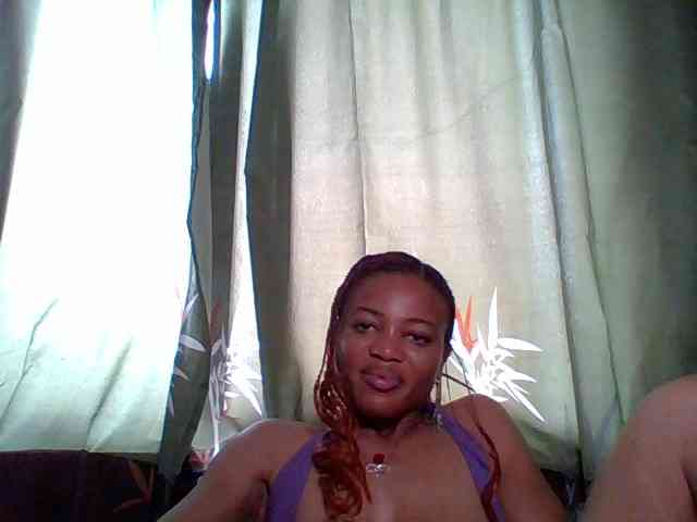 Juicypussy222 webcam