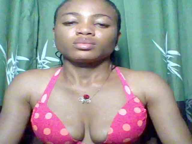 Juicypussy222 webcam