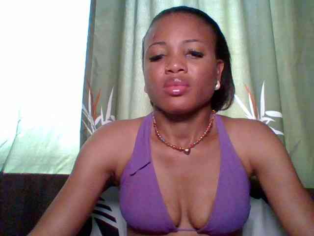 Juicypussy222 webcam