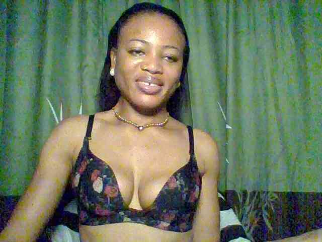 Juicypussy222