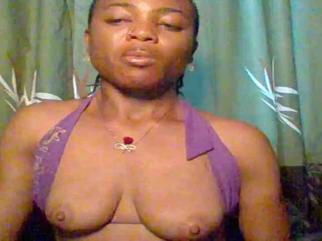 Juicypussy222 webcam