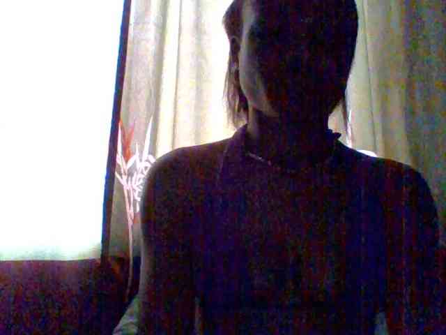 Modèle: Juicypussy222