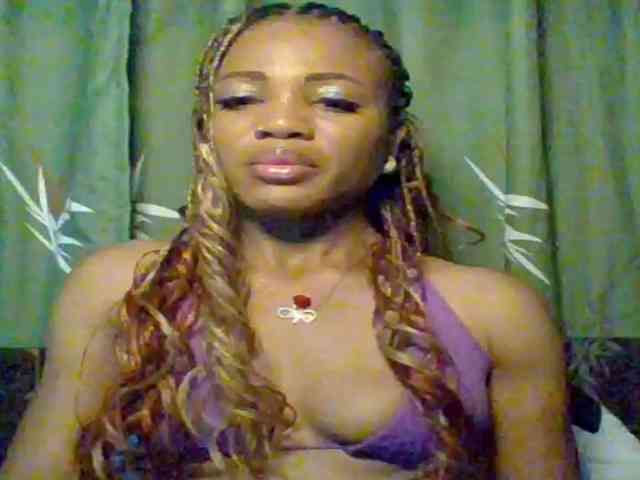 Juicypussy222 webcam