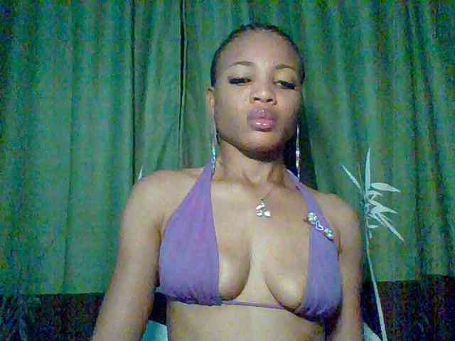Juicypussy222