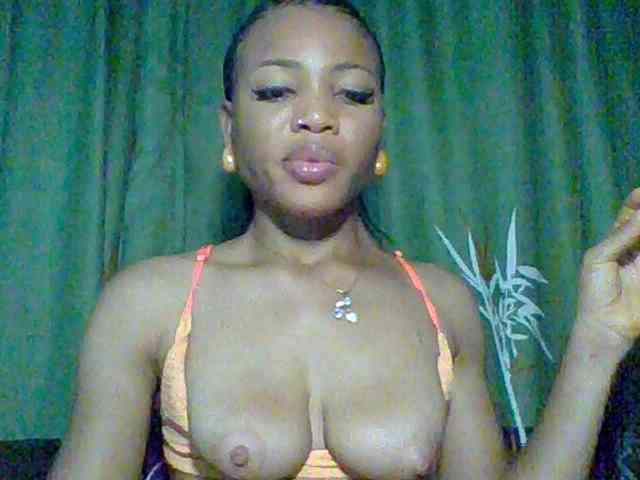 Juicypussy222