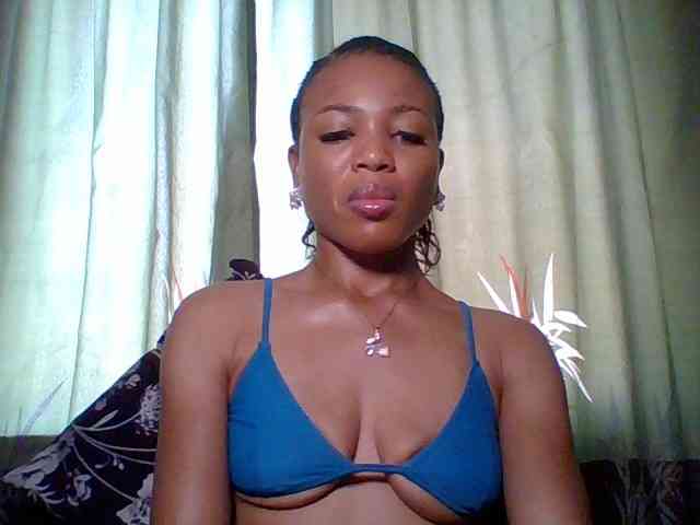 Juicypussy222