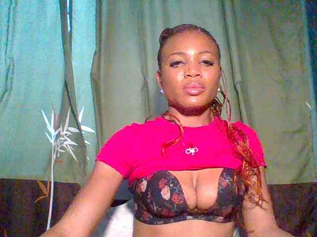 Juicypussy222 webcam