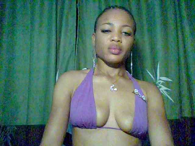 Juicypussy222