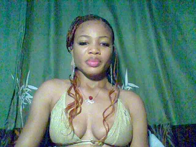 Juicypussy222